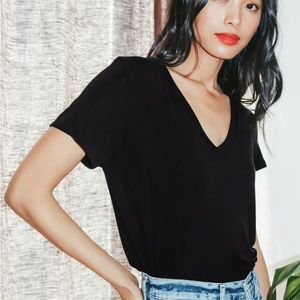 Lulus Cropped Black Vneck - size S - NWT